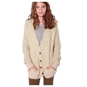 BDG Urban Outfitters Cardigan Cream Size L